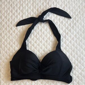 SHEIN Black Halter Bikini Top